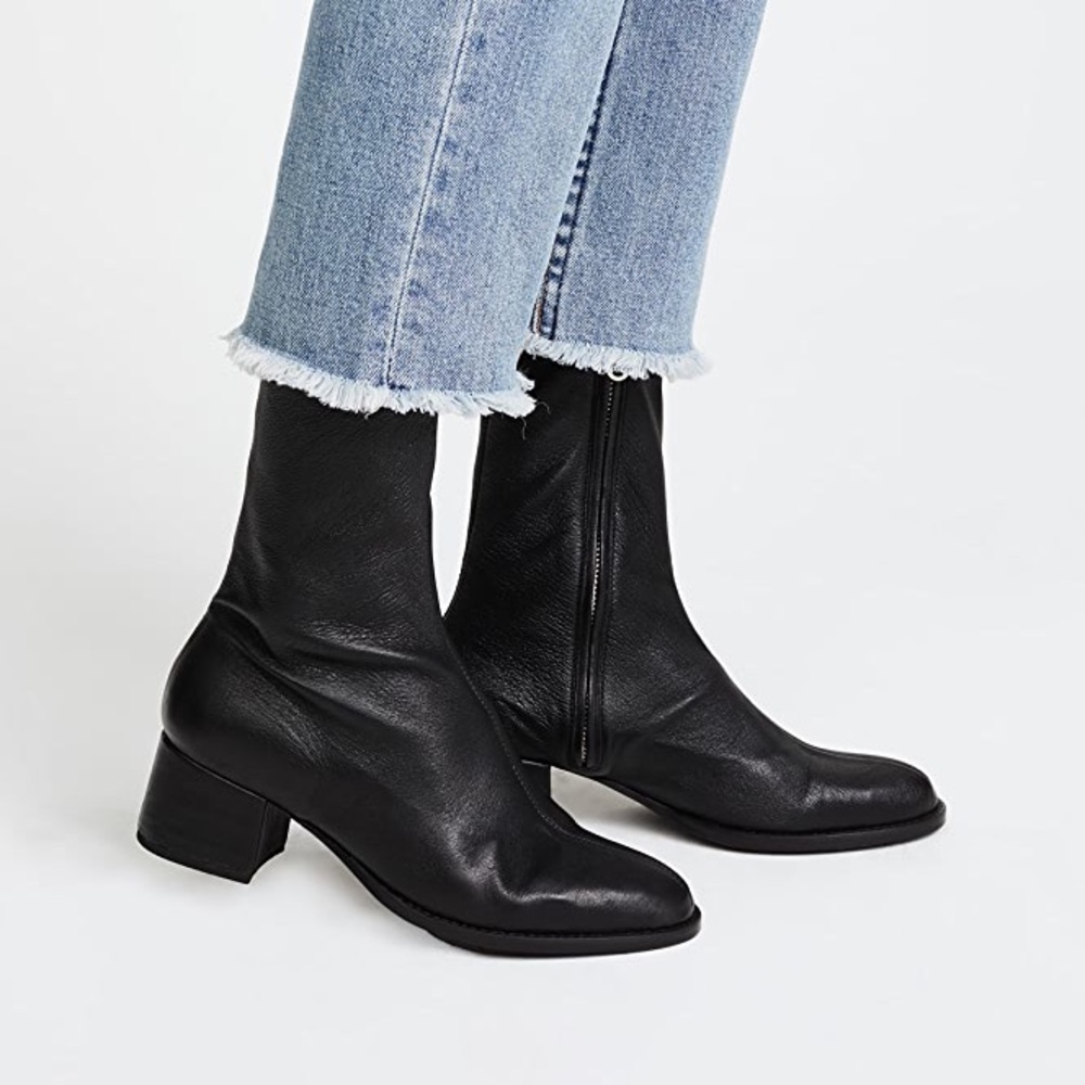 The Archive Black Leather Greenwich Mid Boot